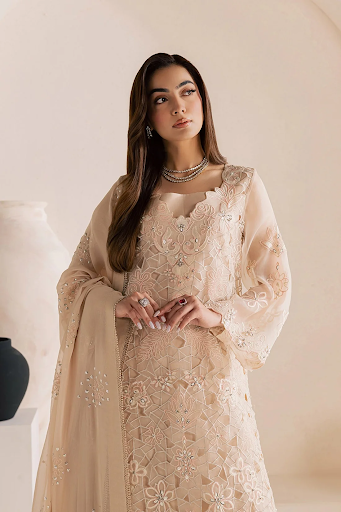 Pakistani clothes in UK online